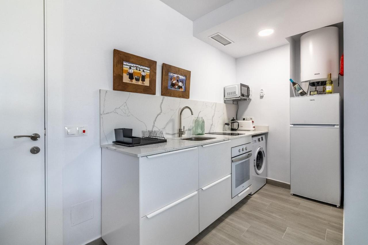 Livemalaga Victoria Suites Экстерьер фото