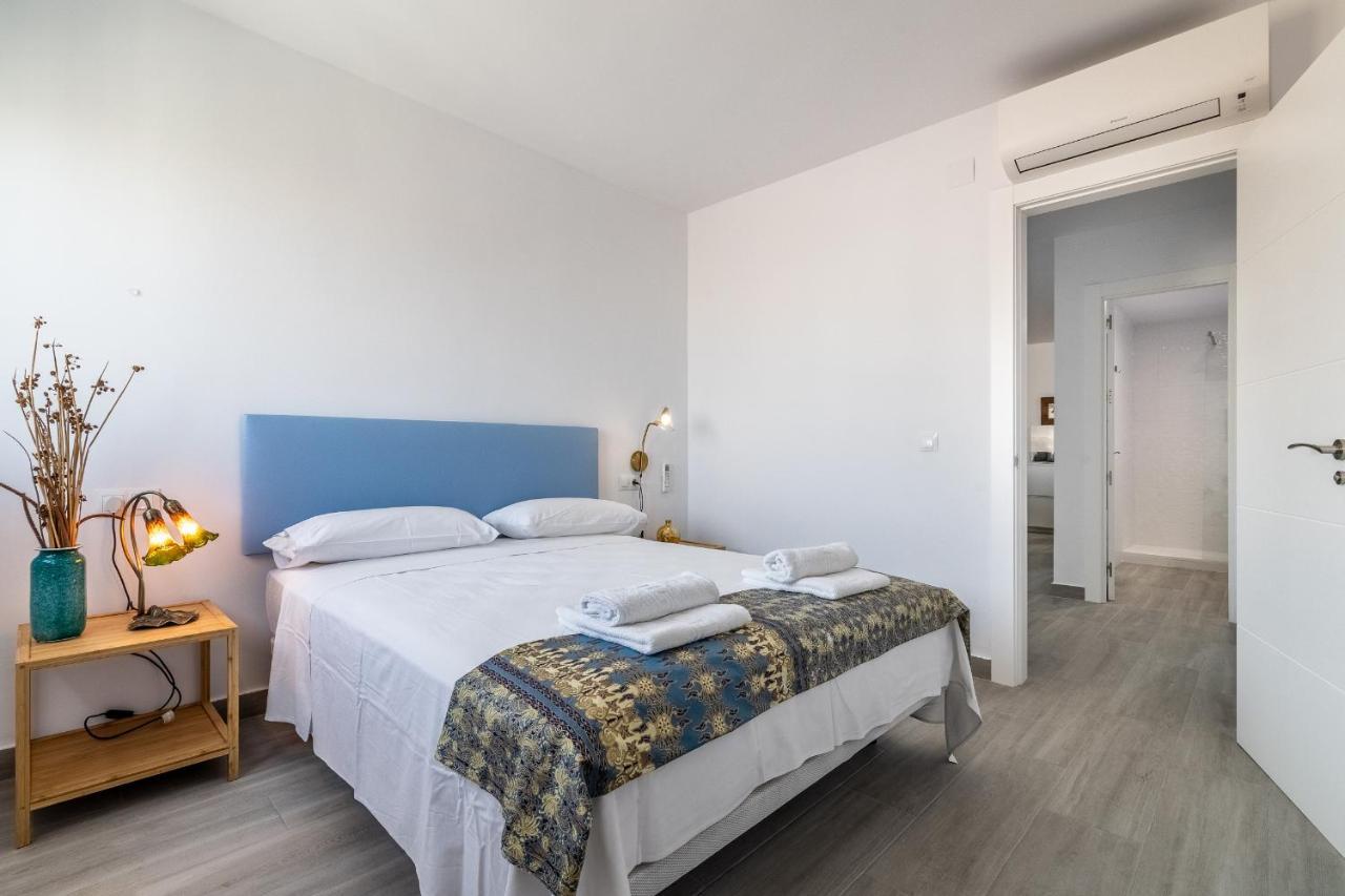 Livemalaga Victoria Suites Экстерьер фото
