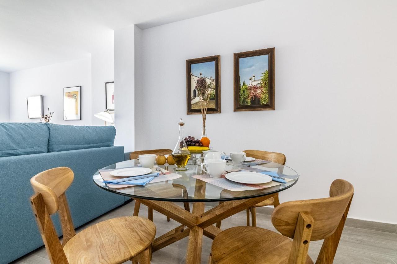 Livemalaga Victoria Suites Экстерьер фото
