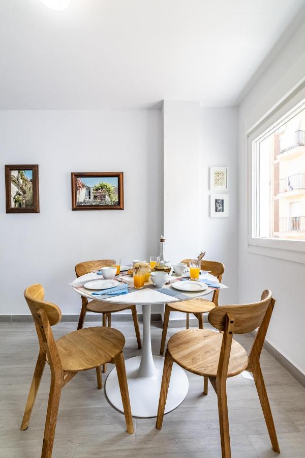 Livemalaga Victoria Suites Экстерьер фото