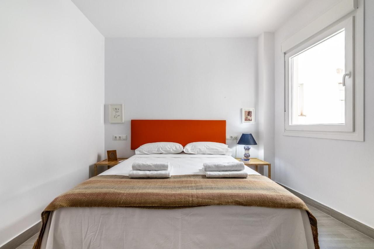 Livemalaga Victoria Suites Экстерьер фото